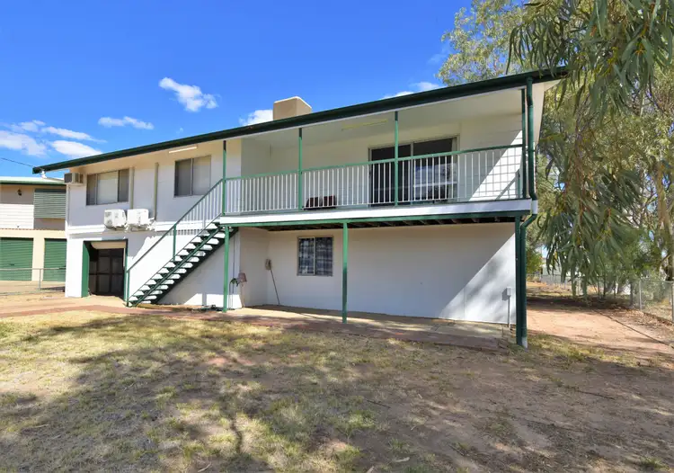1 Rosella Street, Longreach QLD 4730