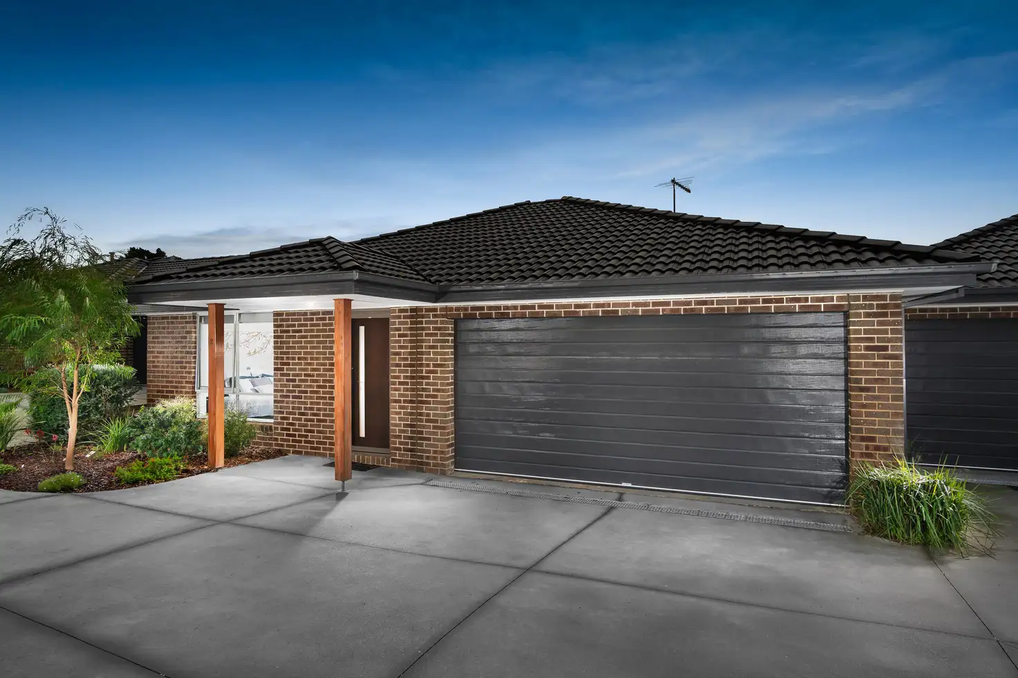 Main view of Homely unit listing, 2/2 Callemondah Court, Ferntree Gully VIC 3156