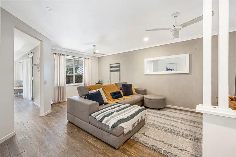 5 Summit Court, Warner QLD 4500