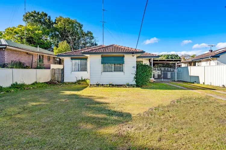 42 Blackwood Avenue, Cessnock NSW 2325