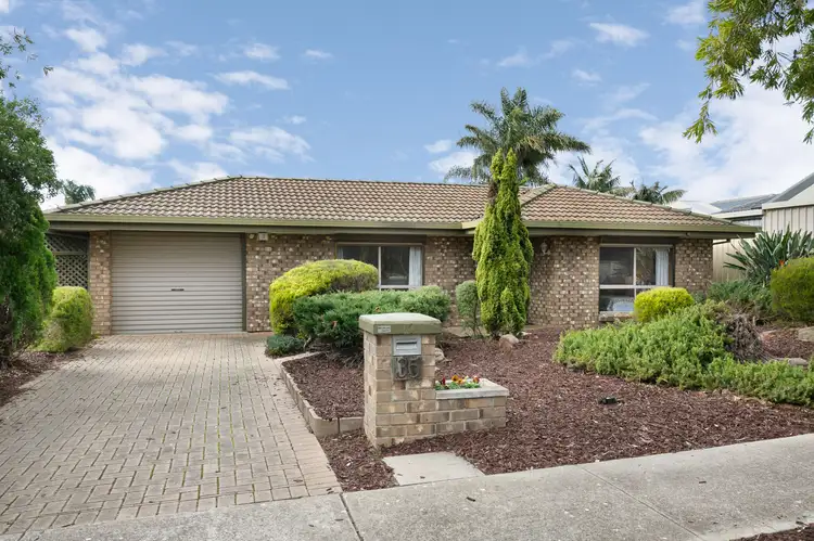 35 Banks Road, Woodcroft SA 5162