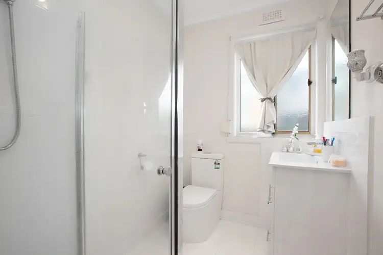 Sixth view of Homely house listing, 10 Evans Crescent, Reservoir VIC 3073