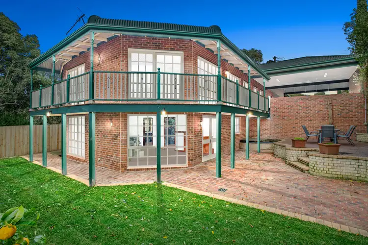 42 Nangathan Way, Croydon North VIC 3136