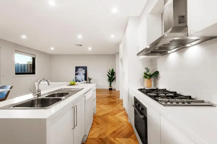 Fourth view of Homely townhouse listing, 3/14 Farleigh Avenue, Burwood VIC 3125