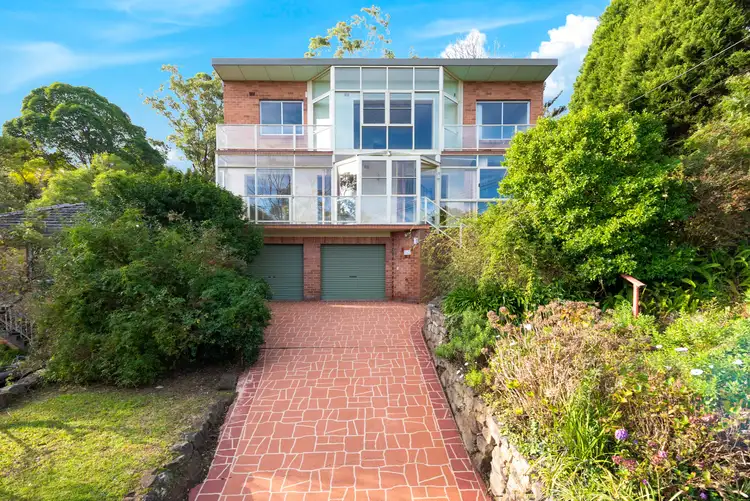 10 Angophora Crescent, Forestville NSW 2087
