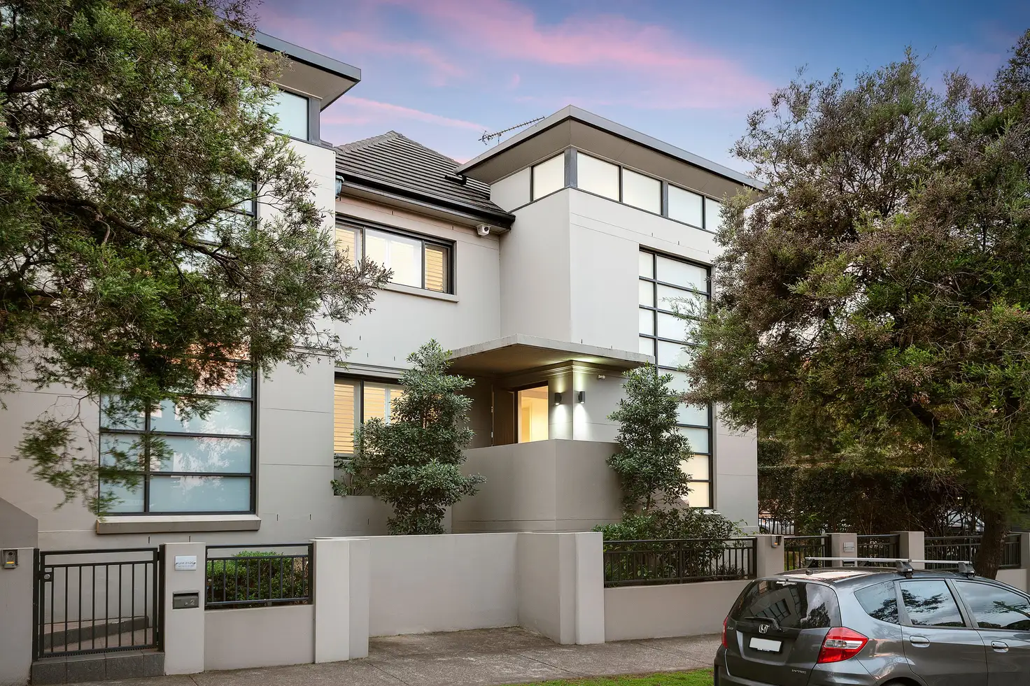 Main view of Homely townhouse listing, 1/120 Ben Boyd Road, Neutral Bay NSW 2089