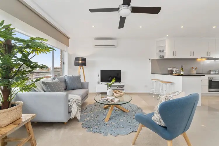 9/396-397 Station Street, Bonbeach VIC 3196