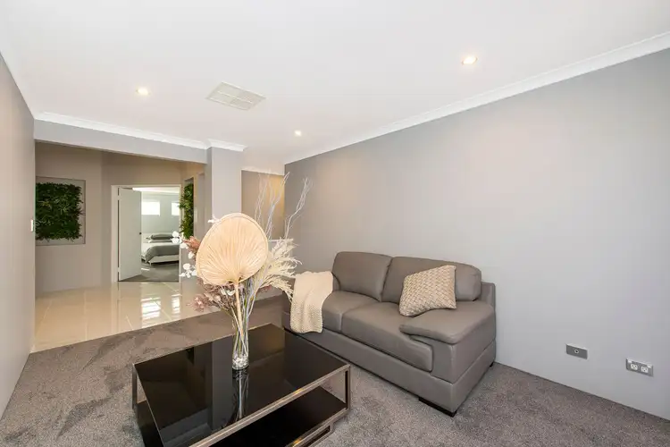 Sixth view of Homely house listing, 8 Santana Street, Shoalwater WA 6169