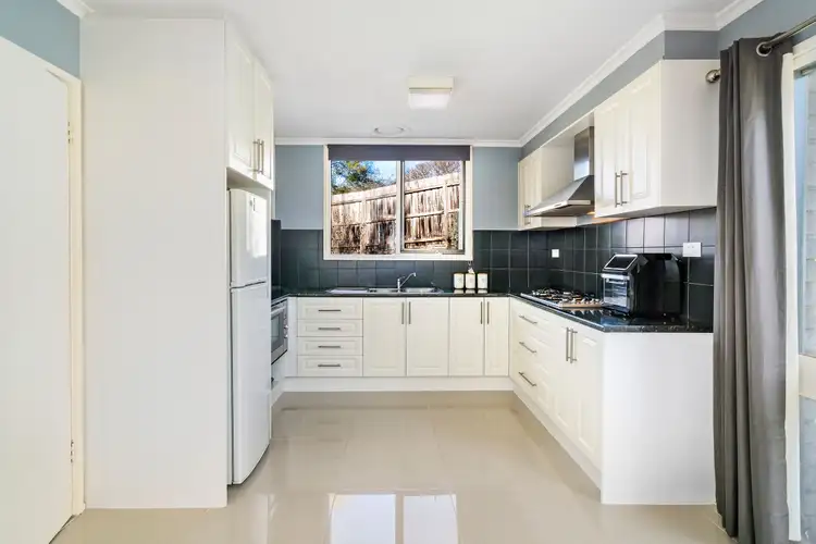 Fifth view of Homely house listing, 3 Stanford Court, Frankston VIC 3199