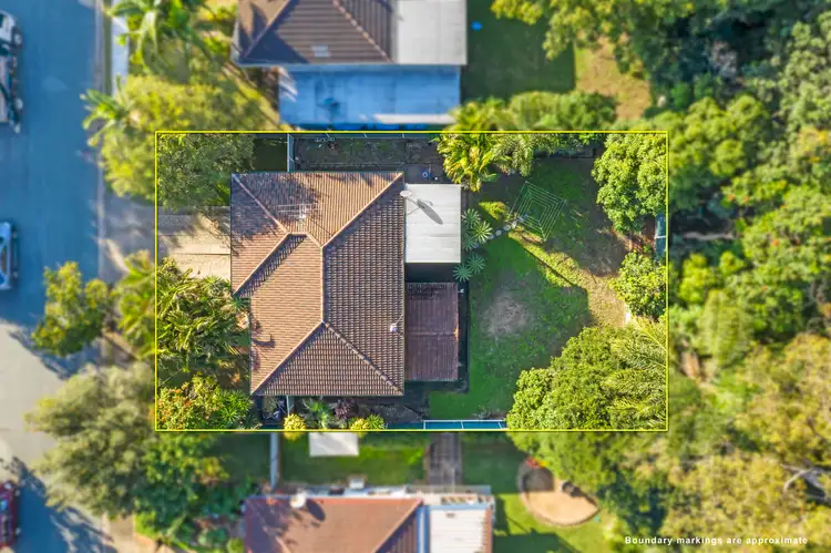 17 Carwell Avenue, Petrie QLD 4502