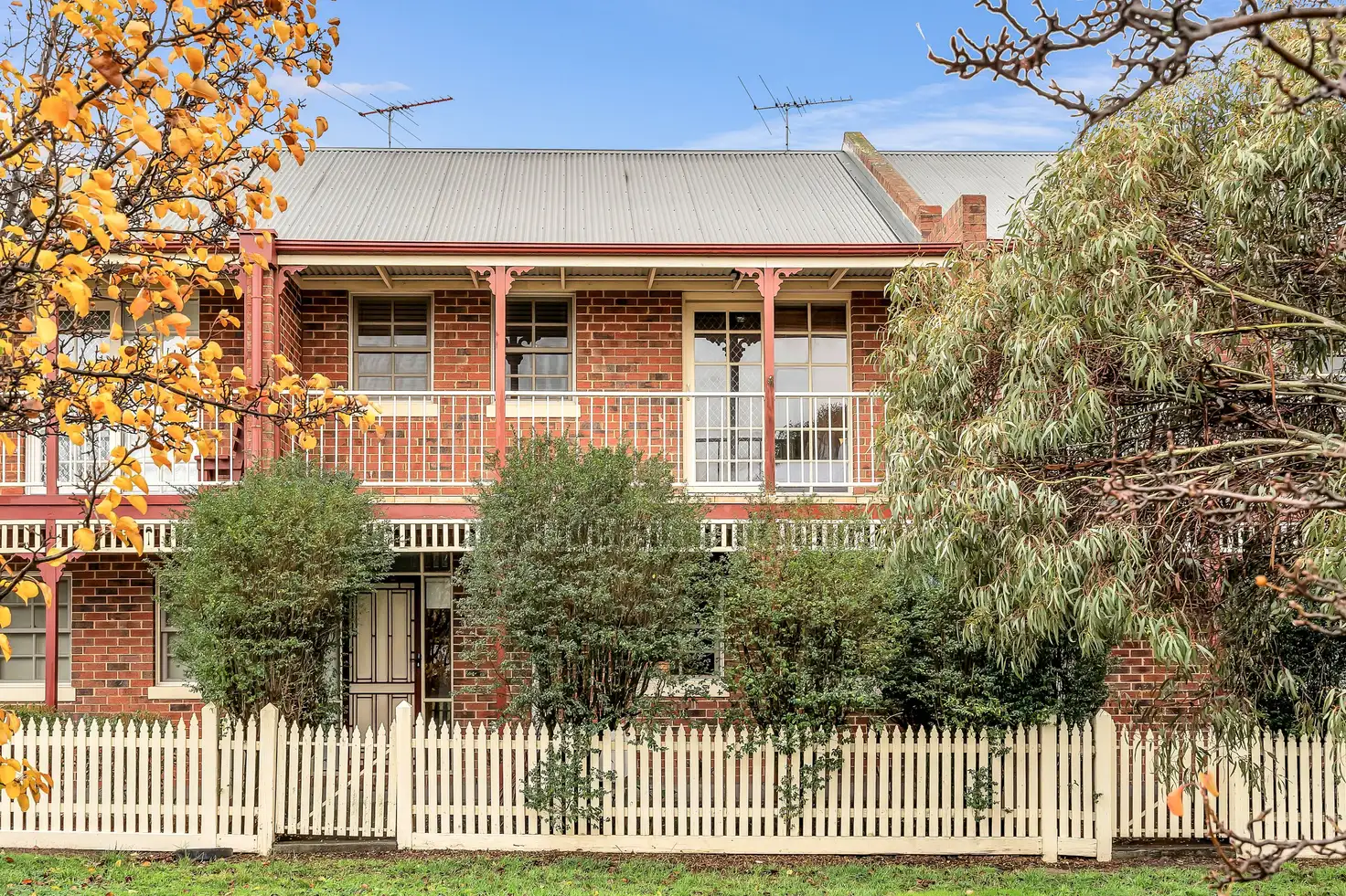 Main view of Homely house listing, 11 Meadowbank Lane, Craigieburn VIC 3064