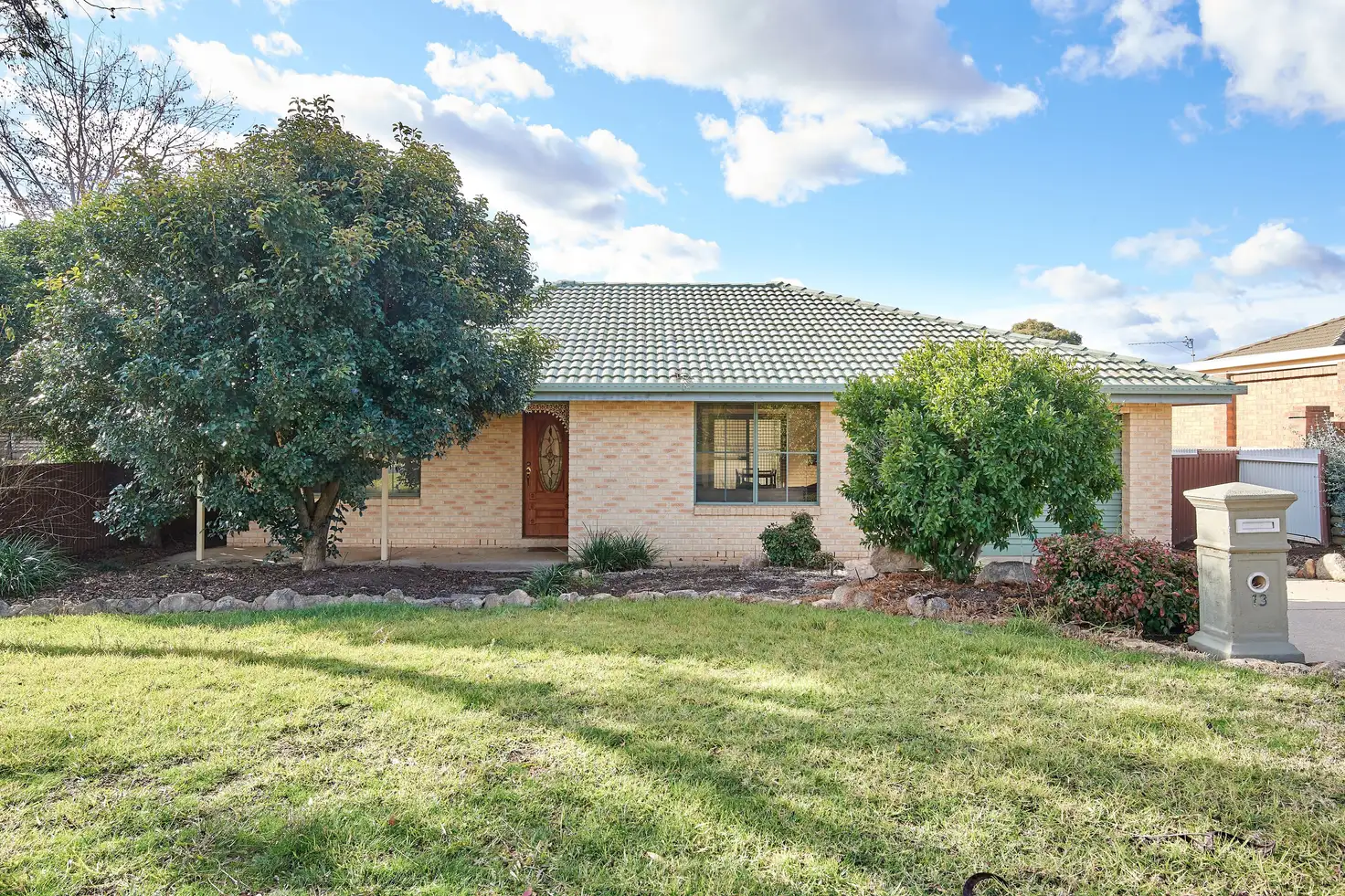Main view of Homely unit listing, 1/13 Oleander Crescent, Lake Albert NSW 2650