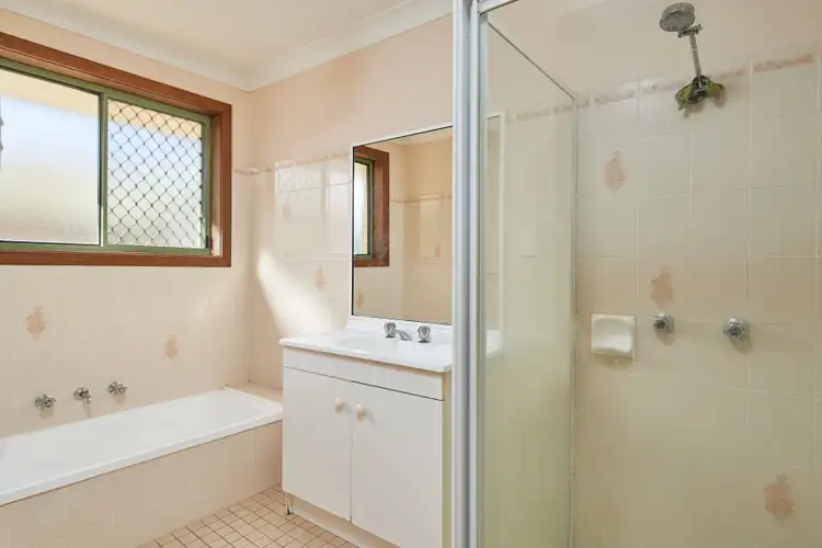 Third view of Homely unit listing, 1/13 Oleander Crescent, Lake Albert NSW 2650