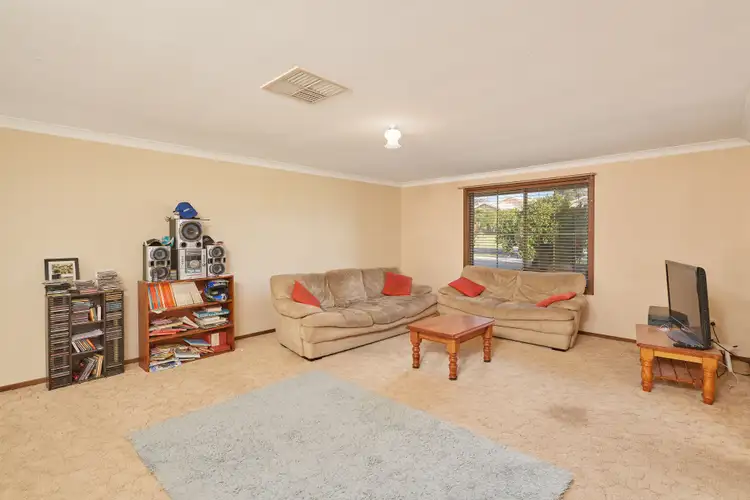 Fourth view of Homely unit listing, 1/13 Oleander Crescent, Lake Albert NSW 2650