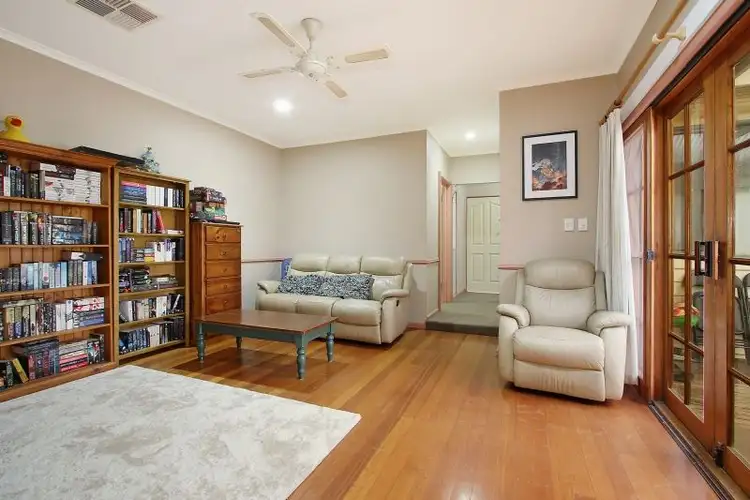 Sixth view of Homely house listing, 33 Hensley Court, Wodonga VIC 3690
