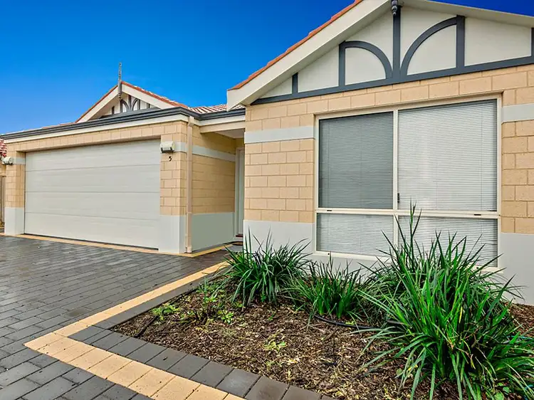 Second view of Homely unit listing, 3/41 Blencowe Road, Utakarra WA 6530