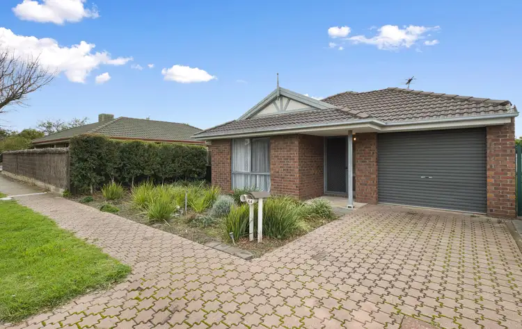 64 Lord Howe Avenue, Oakden SA 5086