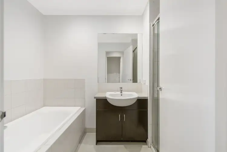 Sixth view of Homely house listing, 8/4 Hopetoun Green, Caroline Springs VIC 3023