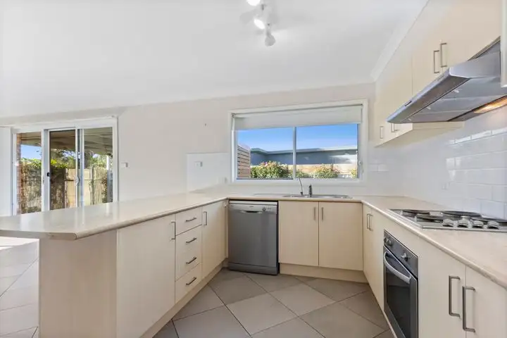 Fourth view of Homely house listing, 2 Hedley Way, Broulee NSW 2537