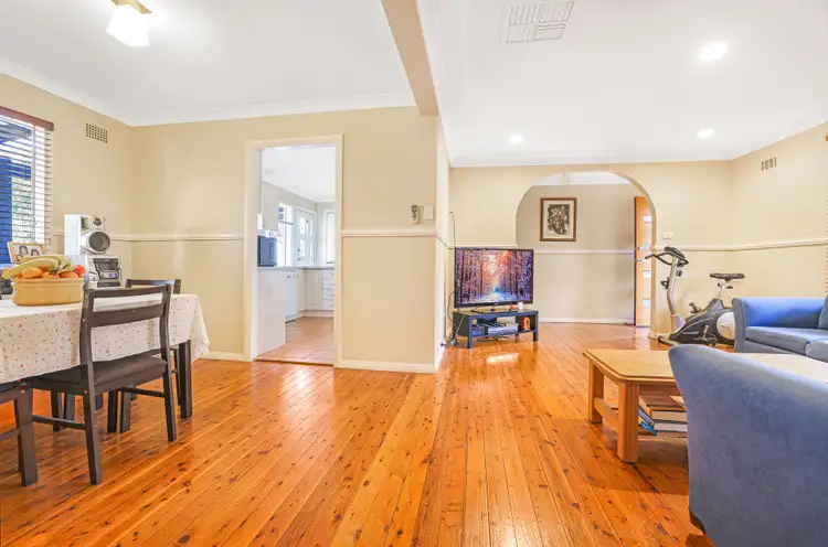 Third view of Homely house listing, 5 Rosedale Avenue, Tamworth NSW 2340