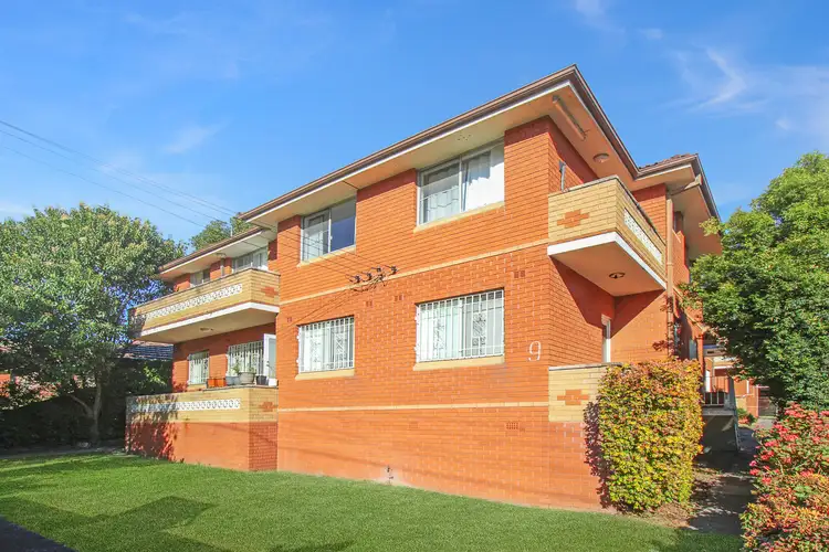 1/9 Matthews Street, Punchbowl NSW 2196