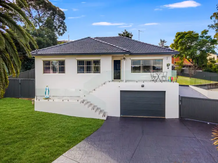 10 Faith Court, Georges Hall NSW 2198