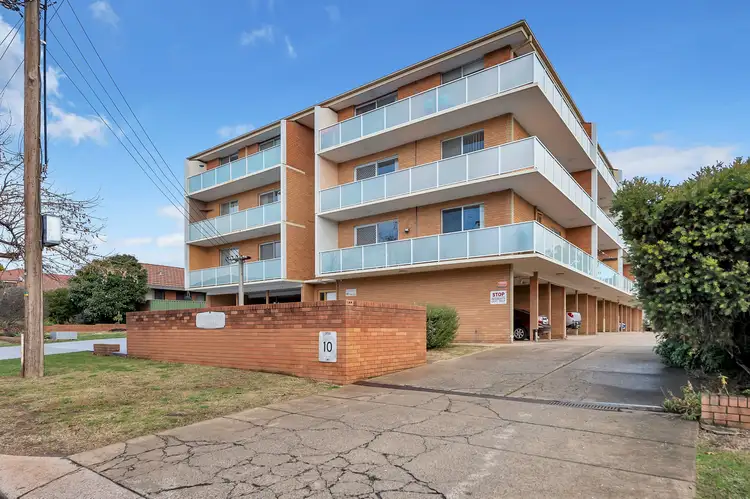 Main view of Homely unit listing, 5/11 Mckeahnie Street, Queanbeyan NSW 2620