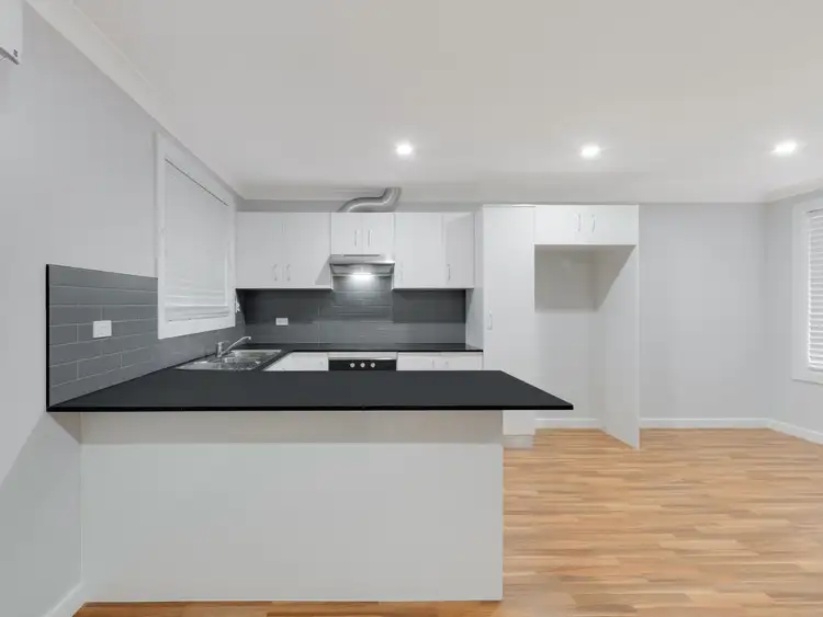Fifth view of Homely villa listing, 3/221 Oxford Road, Ingleburn NSW 2565