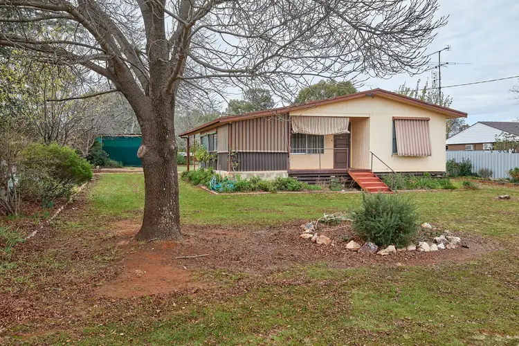 11 Hannah Street, Ganmain NSW 2702