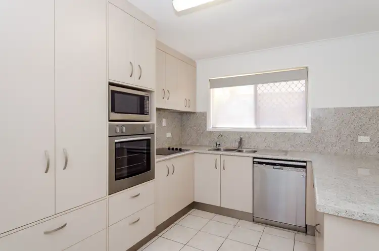Fourth view of Homely house listing, 2 Atholl Court, Kin Kora QLD 4680