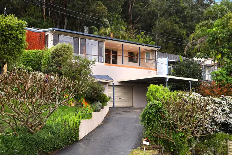 Second view of Homely house listing, 72 The Corso, Saratoga NSW 2251