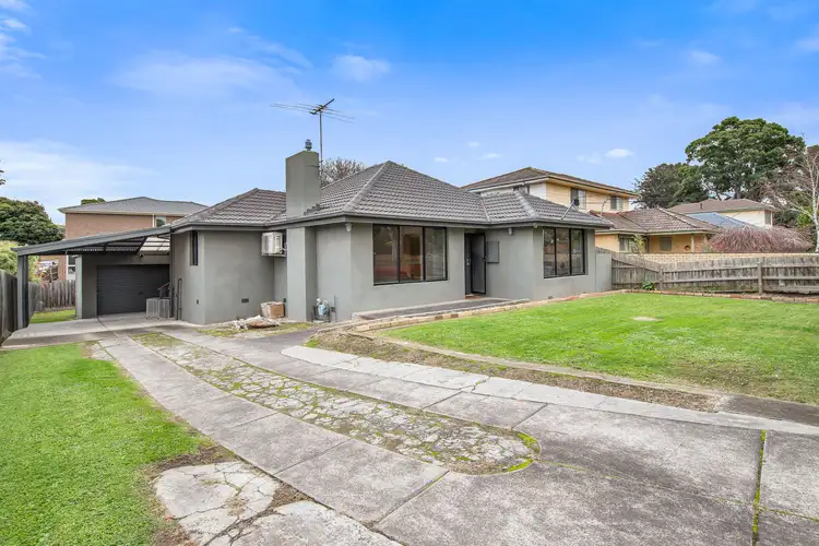 13 Kuranda Crescent, Oakleigh East VIC 3166