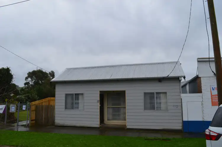 17 Main Street, Welshpool VIC 3966
