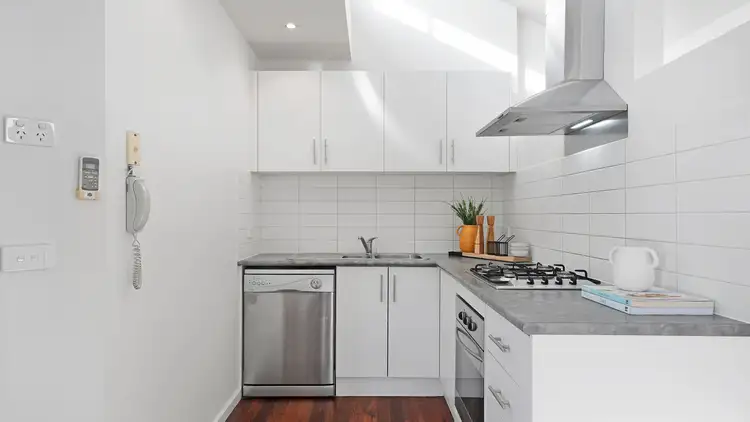 Fifth view of Homely townhouse listing, 1/505 Plenty Road, Preston VIC 3072