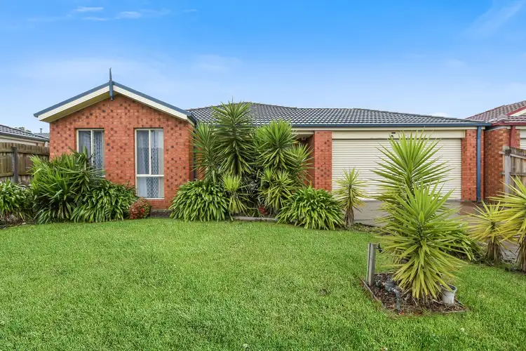 35 Sing Crescent, Berwick VIC 3806