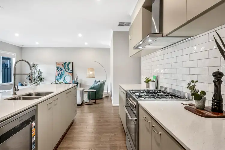 Fifth view of Homely house listing, 430 Brookfield Boulevard, Craigieburn VIC 3064