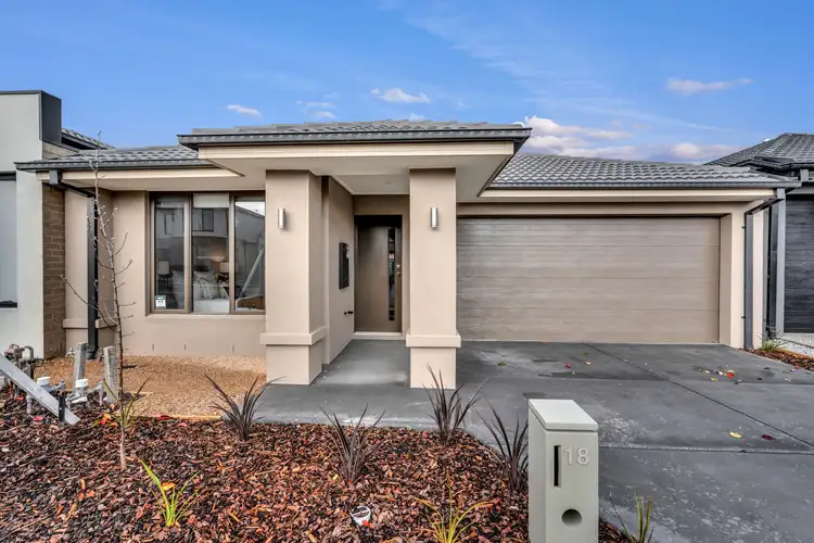Main view of Homely house listing, 18 Quebec Avenue, Craigieburn VIC 3064