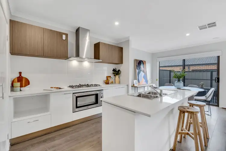 Second view of Homely house listing, 18 Quebec Avenue, Craigieburn VIC 3064
