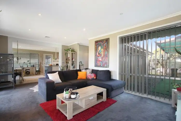 Fourth view of Homely house listing, 5 Sofia Court, Wodonga VIC 3690