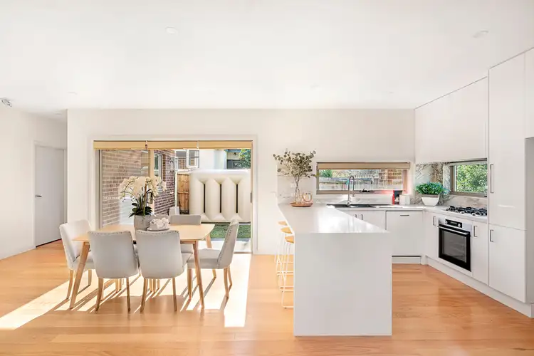 Fifth view of Homely townhouse listing, 1/33 Meldan Street, Burwood VIC 3125