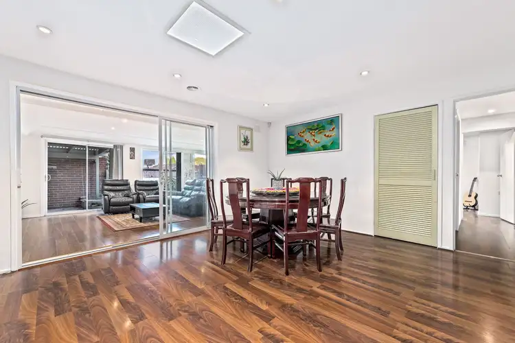 Fifth view of Homely house listing, 8 Collendina Crescent, Scoresby VIC 3179