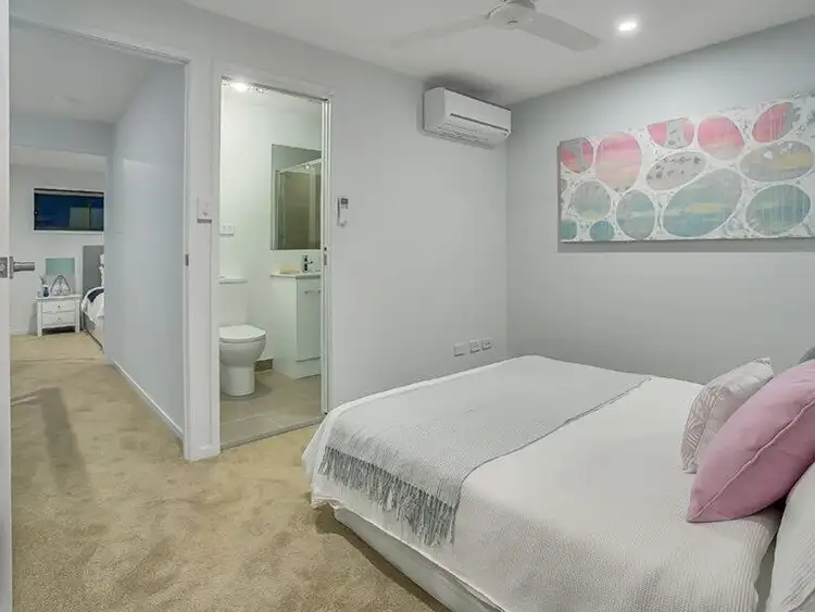 Sixth view of Homely townhouse listing, 1/28 Howsan Street, Mount Gravatt East QLD 4122