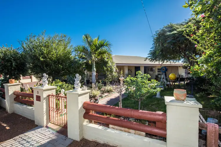 9 Woodhouse Place, Spalding WA 6530