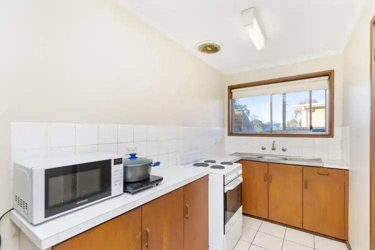 Fourth view of Homely block of units listing, 1 & 2/50 Geneva Crescent, Lake Albert NSW 2650