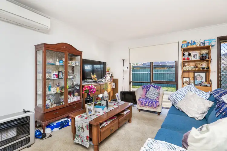 Fifth view of Homely block of units listing, 1 & 2/50 Geneva Crescent, Lake Albert NSW 2650