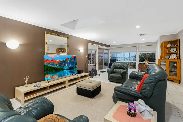 Sixth view of Homely house listing, 2 Karabec Place, Lilydale VIC 3140