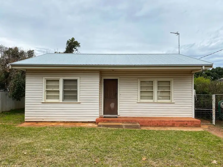 24 Goodwill Street, Condobolin NSW 2877