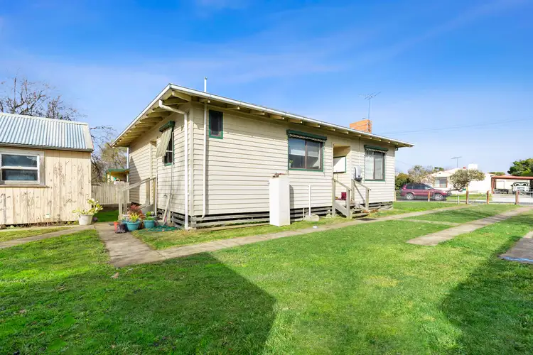 Sixth view of Homely house listing, 4 Steven Crescent, Ararat VIC 3377