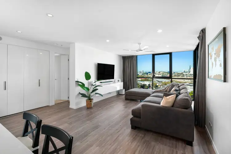 Second view of Homely apartment listing, 609/50 - 54 Hudson Road, Albion QLD 4010