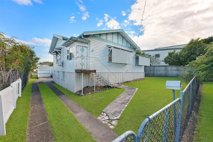 12 Thomas Street, Nundah QLD 4012